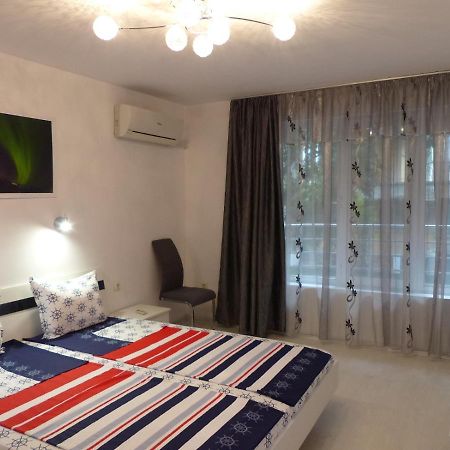 Apartament Holiday بورغاس المظهر الخارجي الصورة