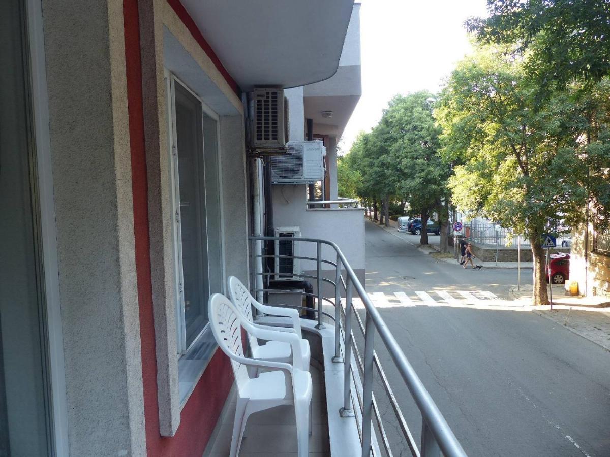 Apartament Holiday بورغاس المظهر الخارجي الصورة